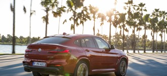 Nové BMW X4.