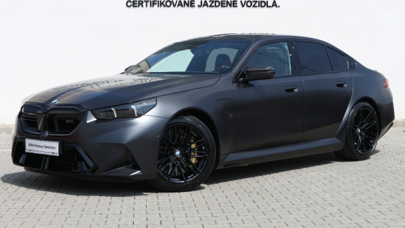 BMW M5 Sedan