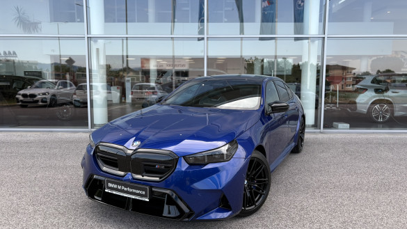 M5 Sedan